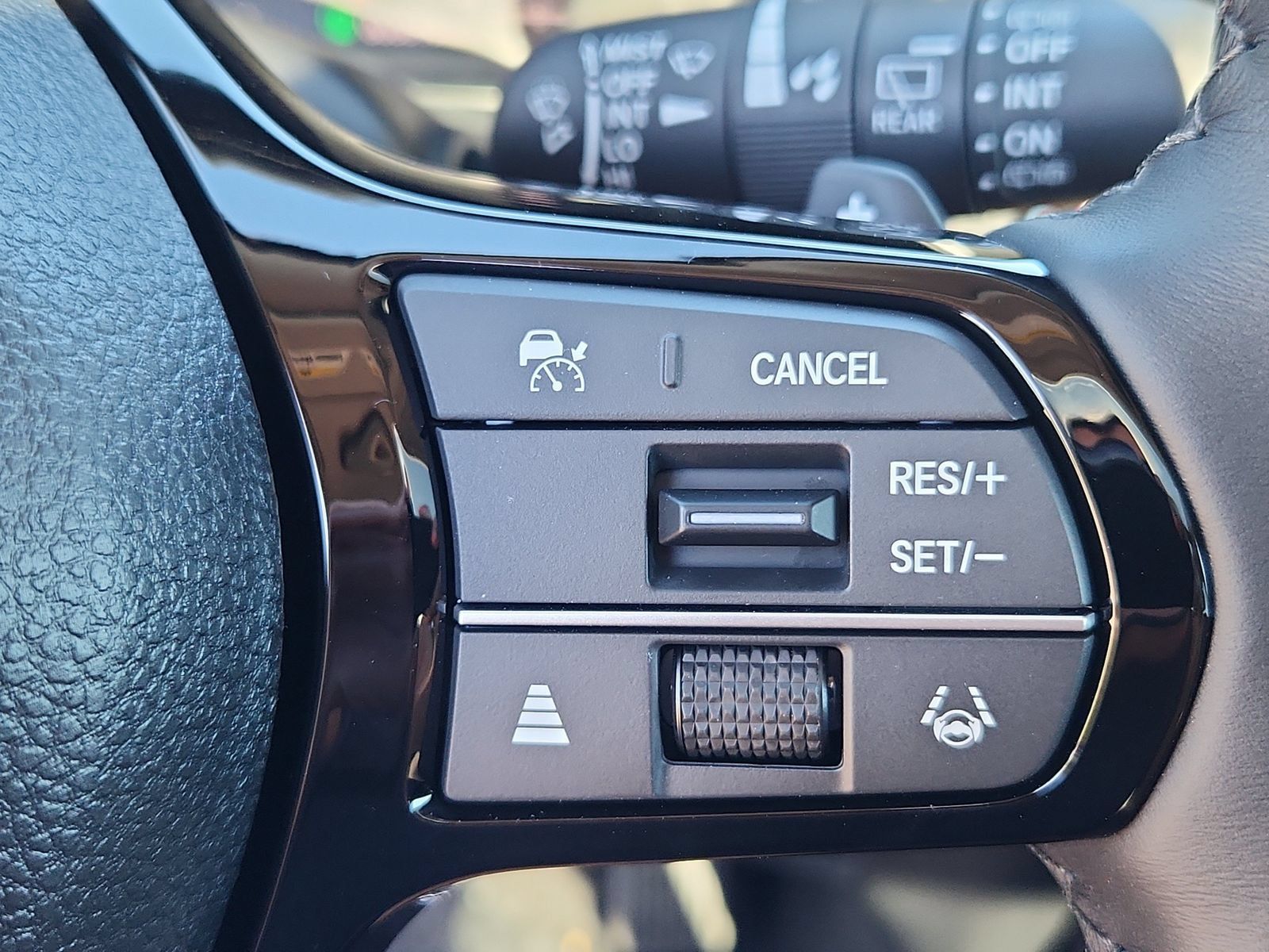 New 2026 Honda Pilot Touring image 15
