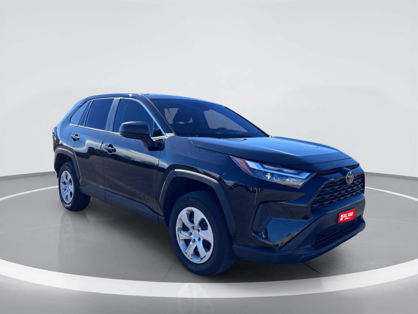 Used 2025 Toyota RAV4 LE AWD/4WD image 11