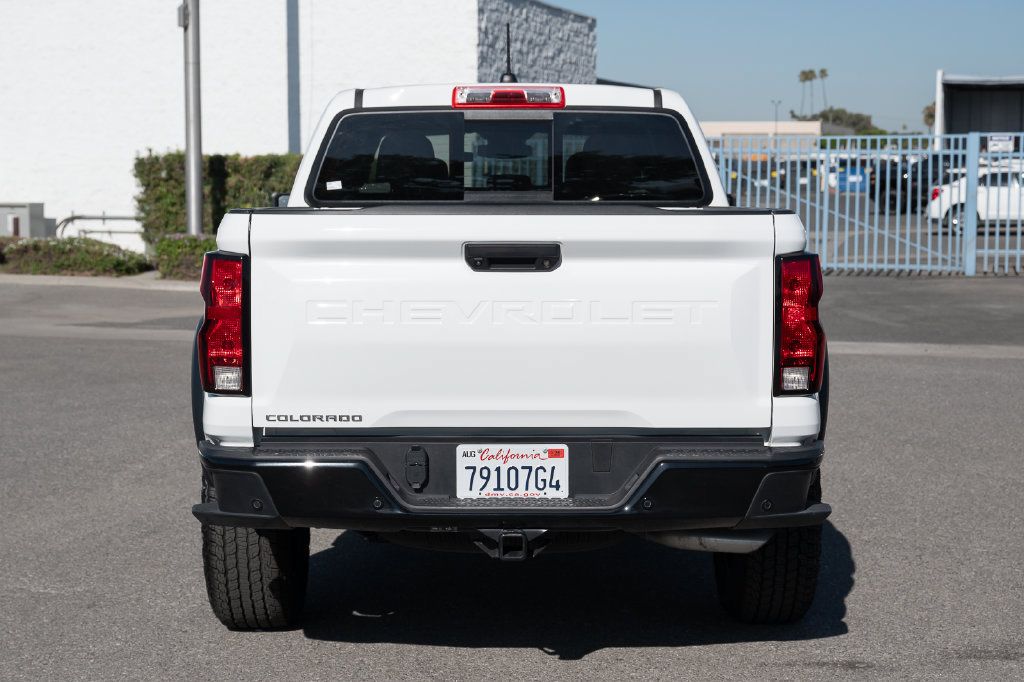 Used 2025 Chevrolet Colorado Trail Boss AWD/4WD image 5