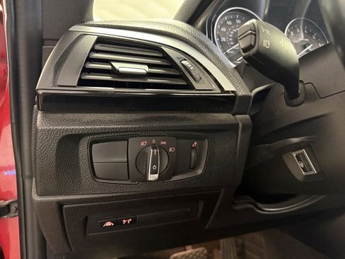 Used 2016 BMW M235i Coupe w/ Technology Package image 21