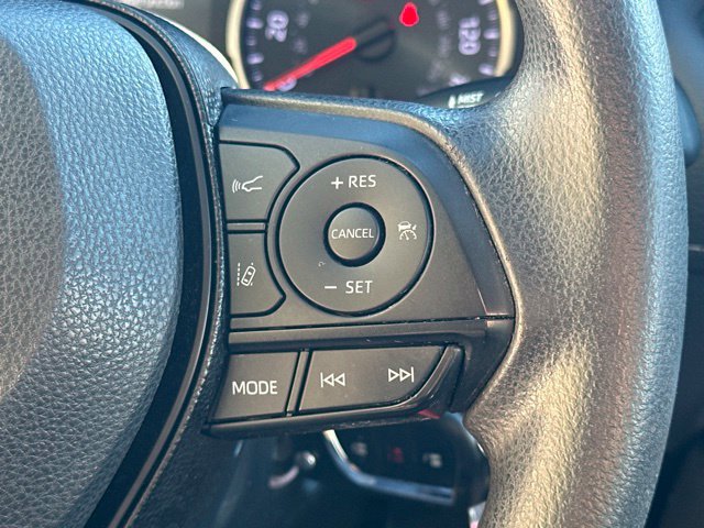 Used 2019 Toyota RAV4 LE w/ All Weather Liner Package AWD/4WD image 29