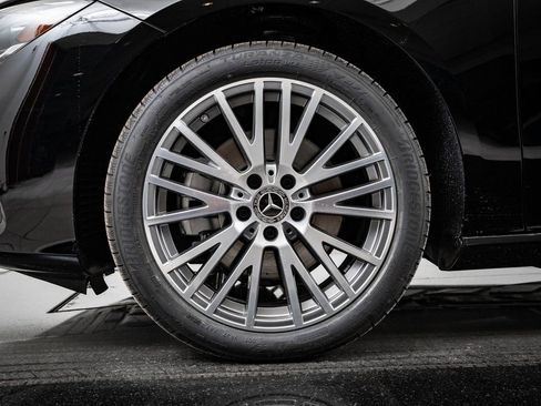 Certified 2025 Mercedes-Benz CLA 250 4MATIC image 13