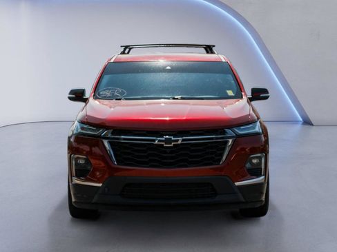 Used 2022 Chevrolet Traverse Premier w/ Redline Edition AWD/4WD image 2