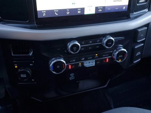 Certified 2022 Ford F150 XLT w/ Equipment Group 302A High image 25