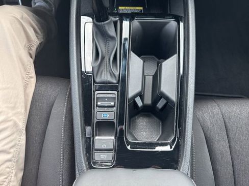 Used 2025 Honda Accord Sport image 25