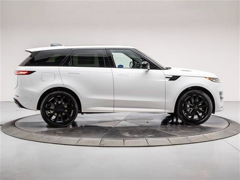 New 2026 Land Rover Range Rover Autobiography AWD/4WD image 6