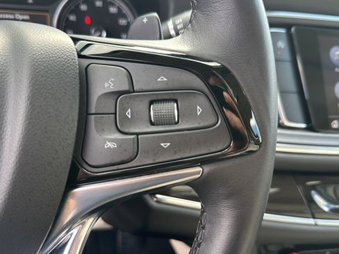 Used 2024 Buick Enclave Essence w/ Experience Buick Package image 25
