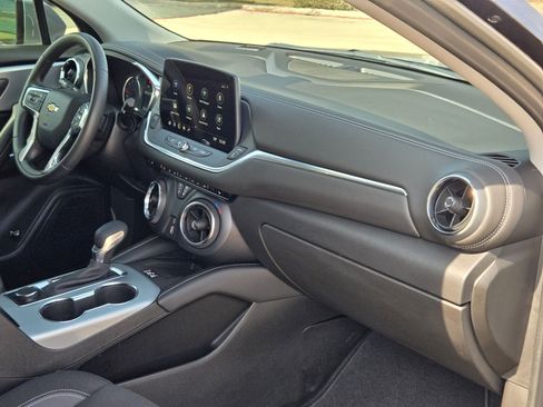 Certified 2024 Chevrolet Blazer LT w/ Convenience Package image 28