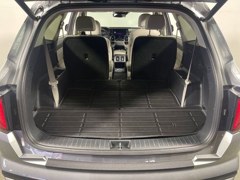 Used 2023 Kia Sorento EX image 10