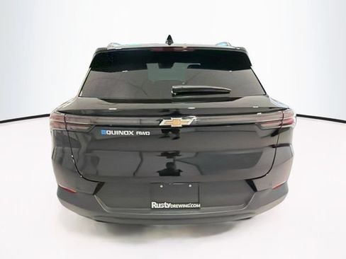 Used 2026 Chevrolet Equinox EV LT AWD/4WD image 6