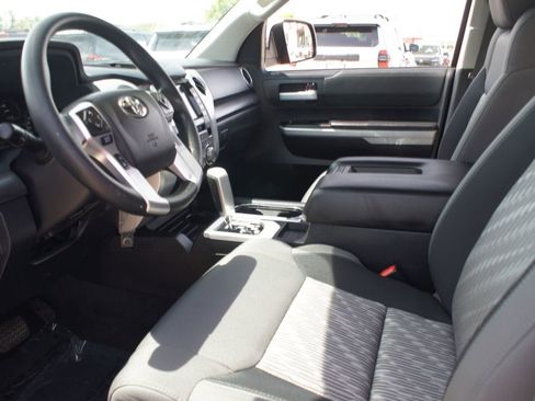 Used 2021 Toyota Tundra SR5 w/ SR5 Upgrade Package RWD image 11