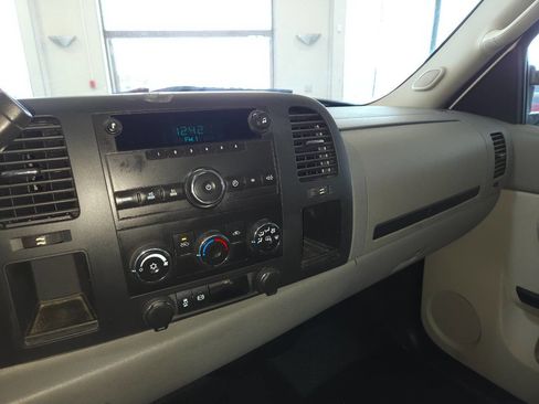 Used 2012 Chevrolet Silverado 2500 W/T RWD image 30