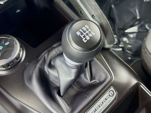 Used 2024 Ford Bronco Big Bend image 17