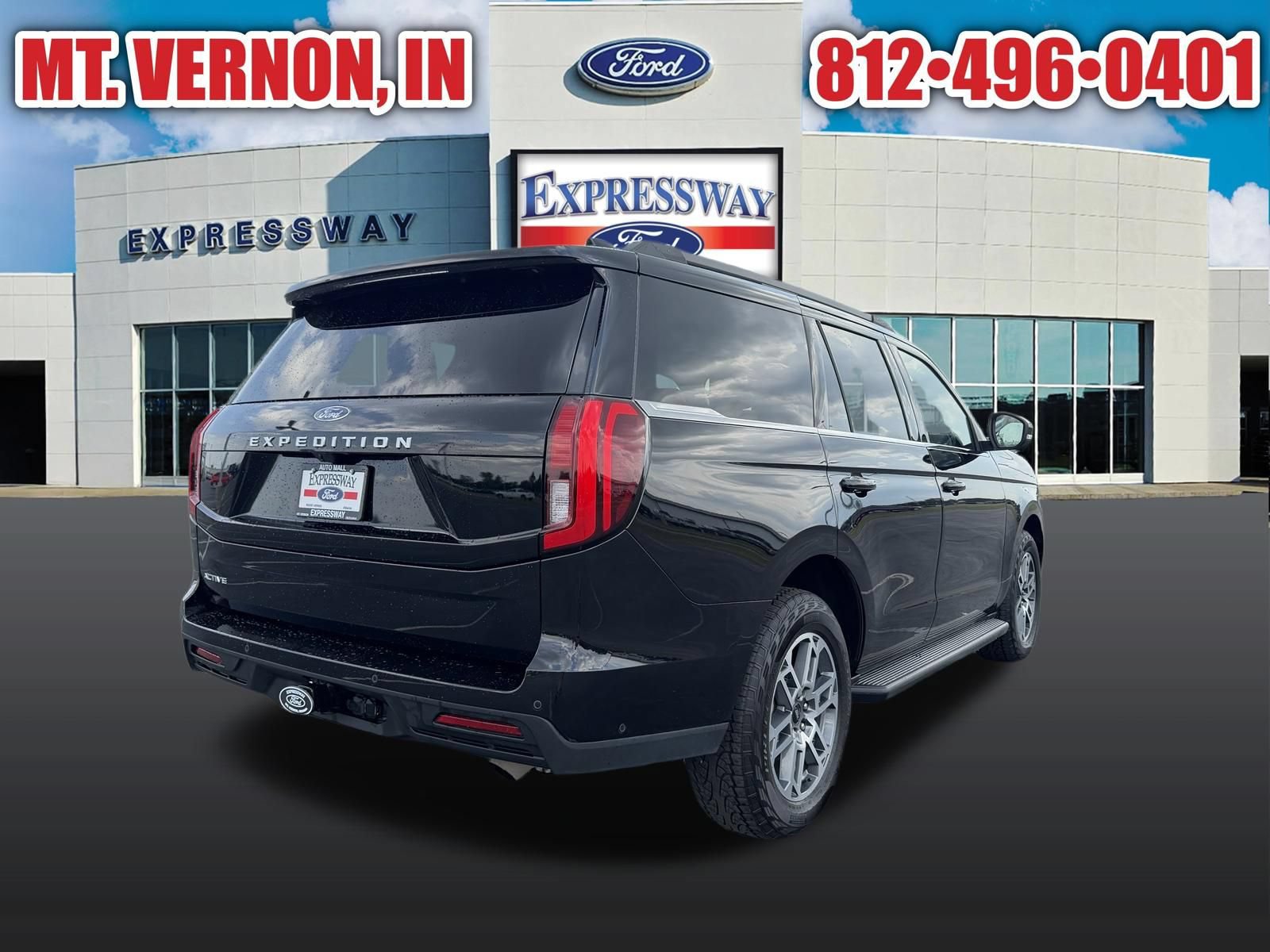 Used 2025 Ford Expedition Active AWD/4WD image 6