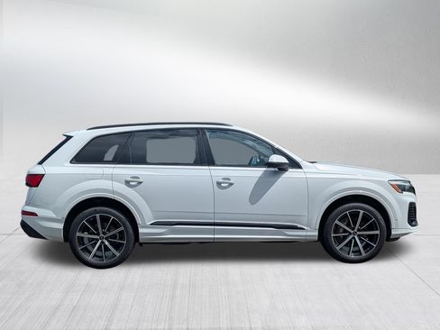 Certified 2025 Audi Q7 2.0T Premium Plus w/ Premium Plus Package AWD/4WD image 8