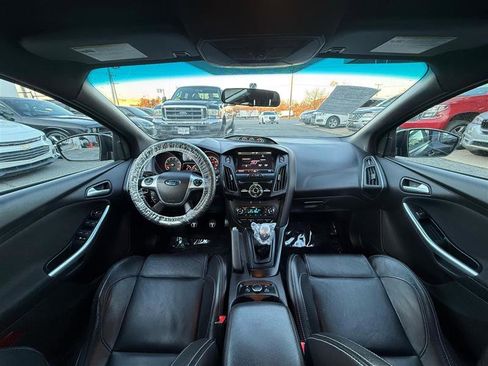 Used 2014 Ford Focus ST w/ Equipment Group 202A image 28