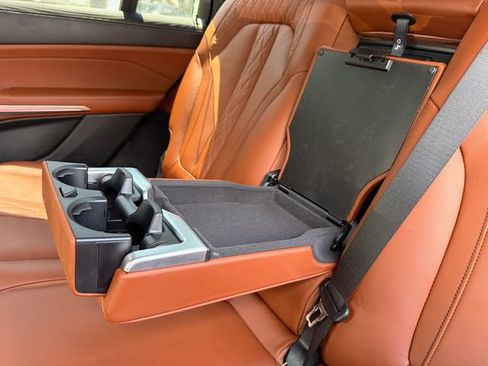 Used 2025 BMW X7 M60i AWD/4WD image 20