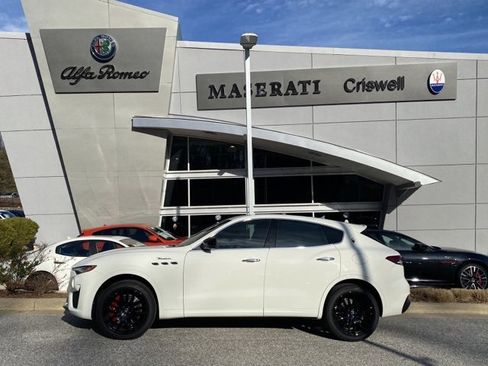 New 2024 Maserati Levante Modena Ultima image 8