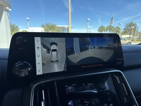 New 2026 Lexus LX 700h Luxury image 28