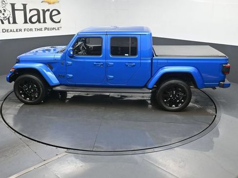 Used 2022 Jeep Gladiator Overland AWD/4WD image 42