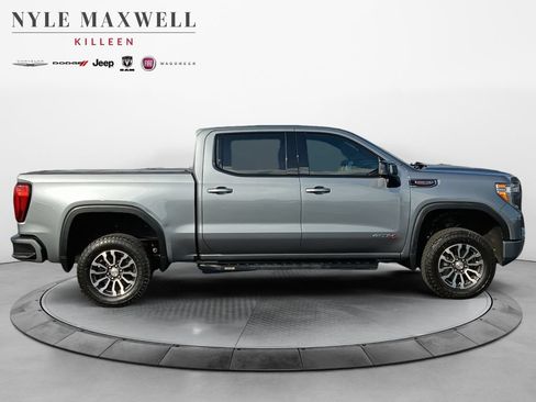 Used 2021 GMC Sierra 1500 AT4 w/ AT4 Premium Package AWD/4WD image 17