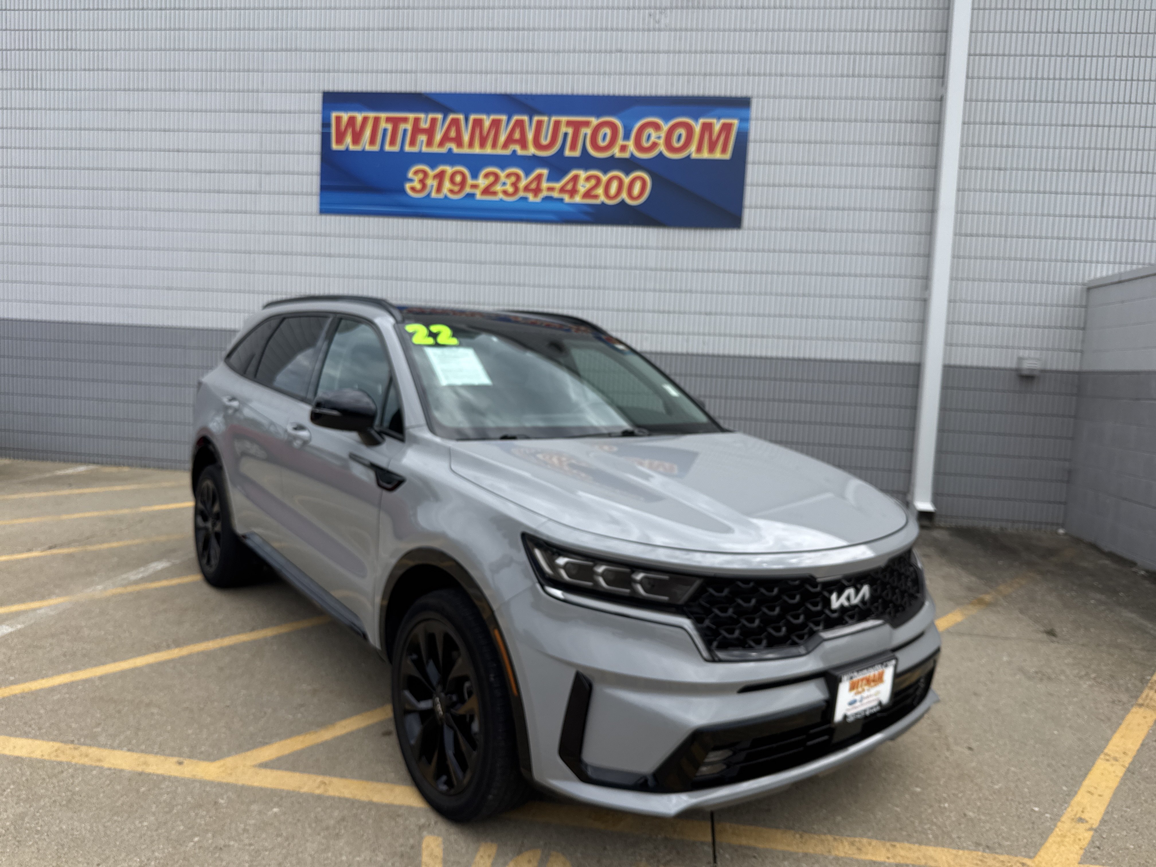 Used 2022 Kia Sorento SX AWD/4WD image 2