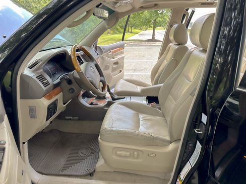 Used 2004 Lexus GX 470 AWD/4WD image 14