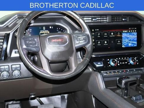 Used 2023 GMC Sierra 1500 AT4 w/ AT4 Premium Package AWD/4WD image 21