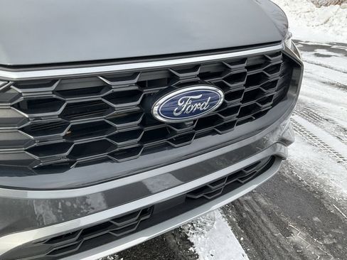 Used 2023 Ford Escape ST-Line Select w/ Tech Pack #2 image 22