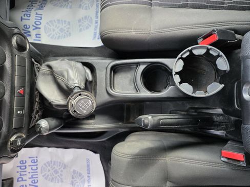 Used 2012 Jeep Wrangler Sport image 17