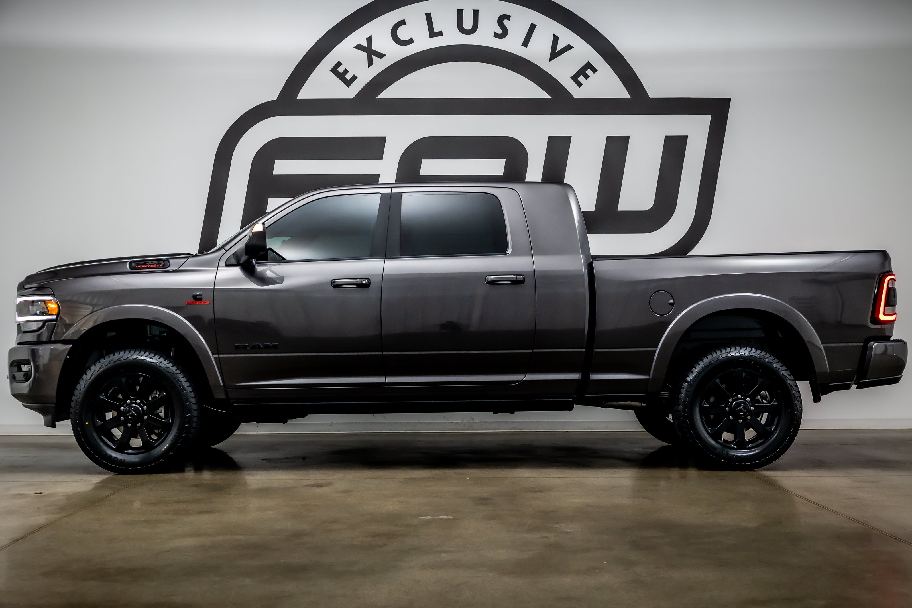 Used 2022 RAM 3500 Laramie AWD/4WD image 6