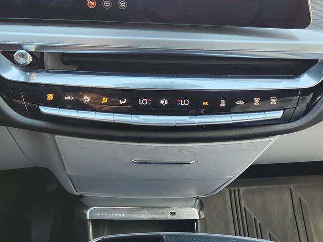 Certified 2024 Cadillac Lyriq Sport AWD/4WD image 16