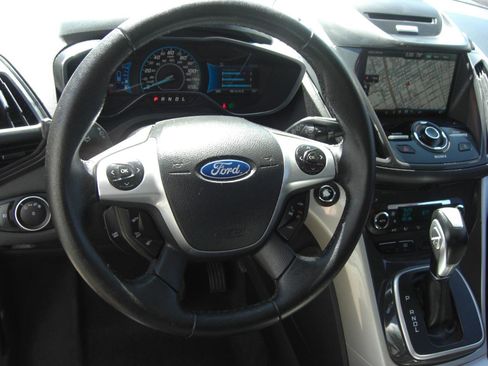 Used 2015 Ford C-MAX SEL image 9