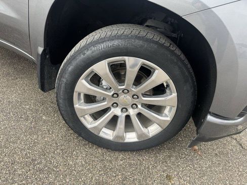 Used 2021 Chevrolet Silverado 1500 High Country w/ Safety Package II image 36