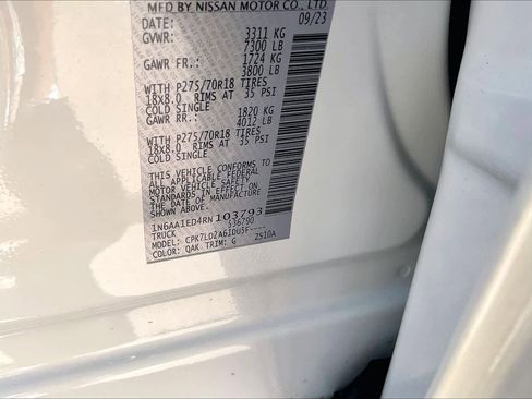 Used 2024 Nissan Titan PRO-4X w/ Pro-4x Convenience Package image 34