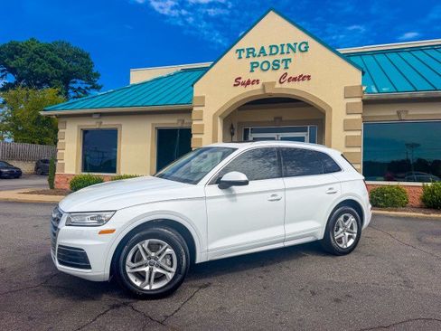 Used 2019 Audi Q5 2.0T Premium w/ Convenience Package AWD/4WD image 3
