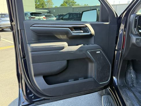 Used 2022 GMC Sierra 1500 Elevation w/ Elevation Premium Package AWD/4WD image 18