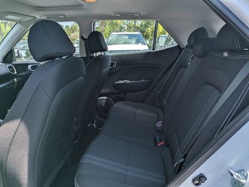Used 2026 Hyundai Venue SEL FWD image 14