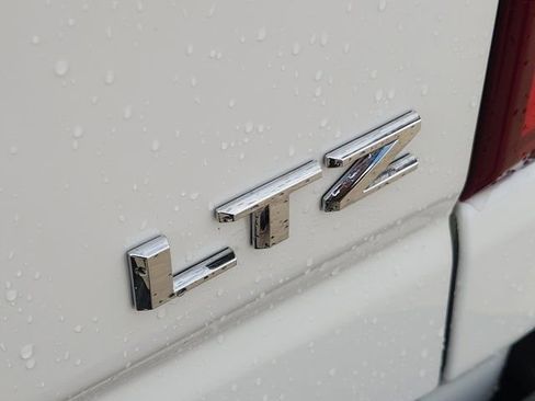 Used 2020 Chevrolet Silverado 2500 LTZ w/ LTZ Texas Edition image 10