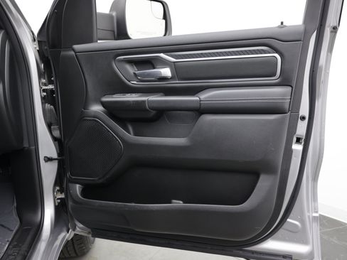 Used 2025 RAM 1500 Big Horn RWD image 39