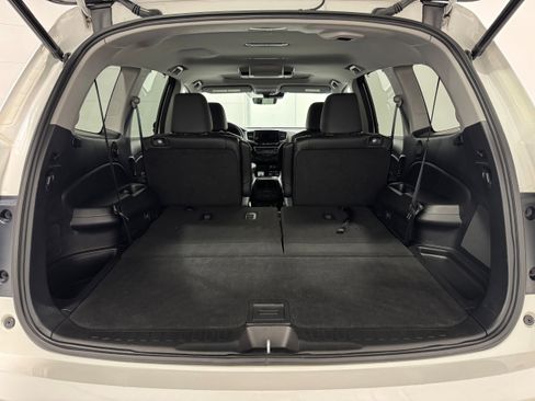Used 2022 Honda Pilot Touring image 36