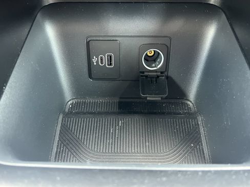New 2026 Ford Explorer ST-Line w/ ST-Line Street Pack RWD image 7