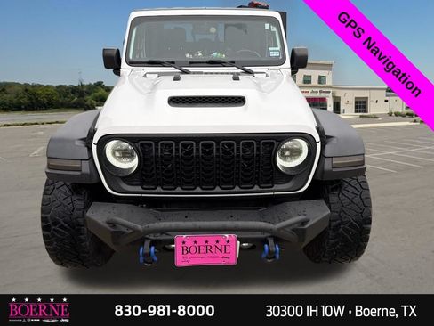 Used 2021 Jeep Gladiator Mojave AWD/4WD image 6