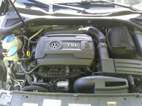 Used 2015 Volkswagen Passat 1.8T Limited Edition image 47