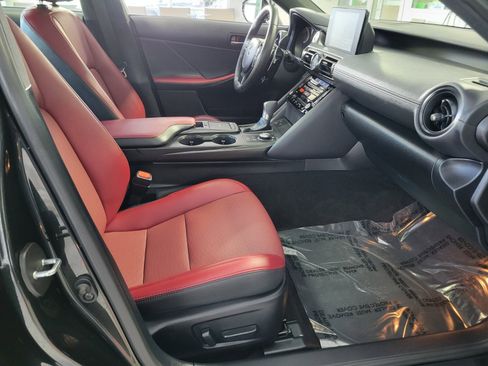 Certified 2024 Lexus IS 300 w/ Comfort Package image 17