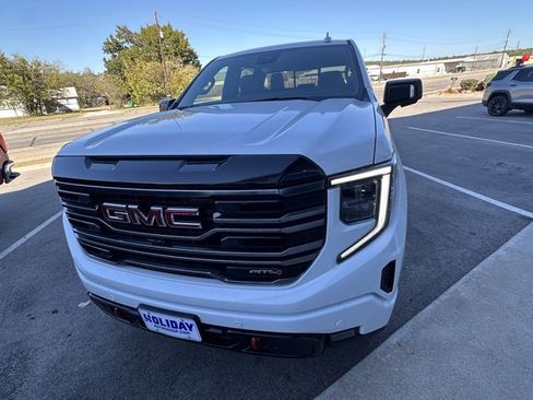 New 2026 GMC Sierra 1500 AT4 w/ AT4 Premium Package image 12