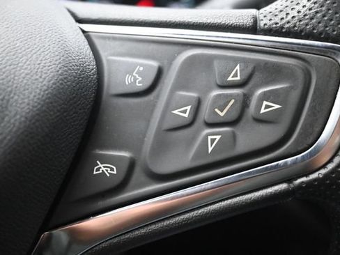 Used 2023 Chevrolet Malibu LT FWD image 21
