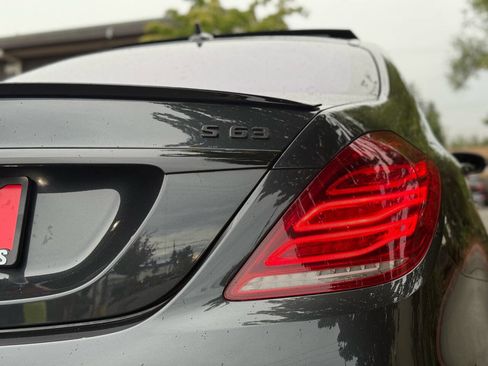 Used 2017 Mercedes-Benz S 63 AMG 4MATIC Sedan image 44