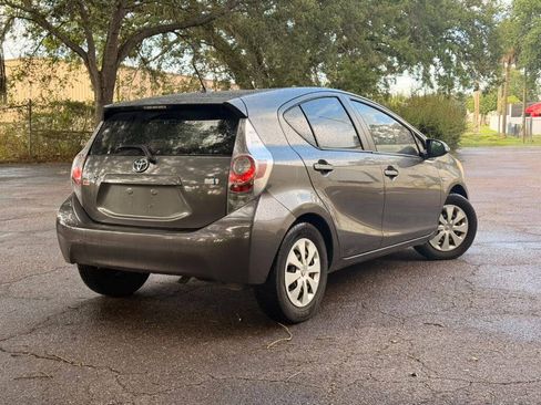 Used 2014 Toyota Prius C Two FWD image 5