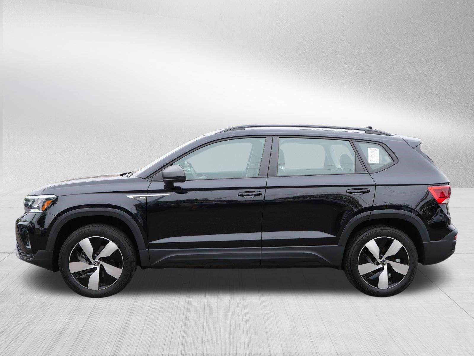 Certified 2024 Volkswagen Taos S AWD/4WD image 4